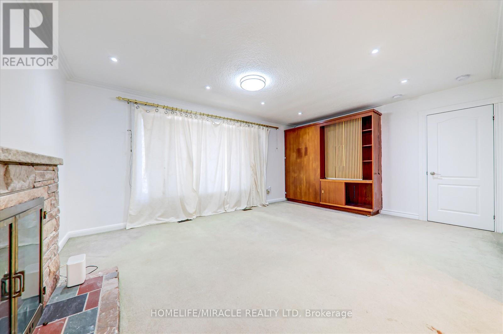 23 Dunelm Street, Toronto, Ontario  M1J 3G2 - Photo 8 - E12037670