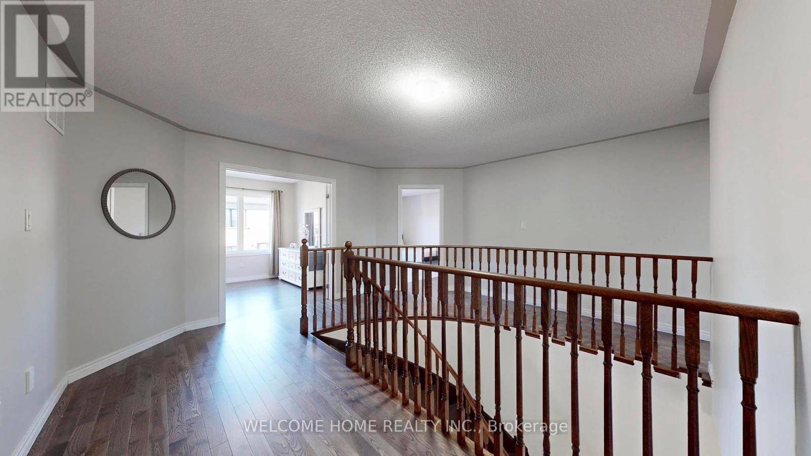 1346 Bardeau Street, Innisfil, Ontario  L0L 1W0 - Photo 18 - N12037603