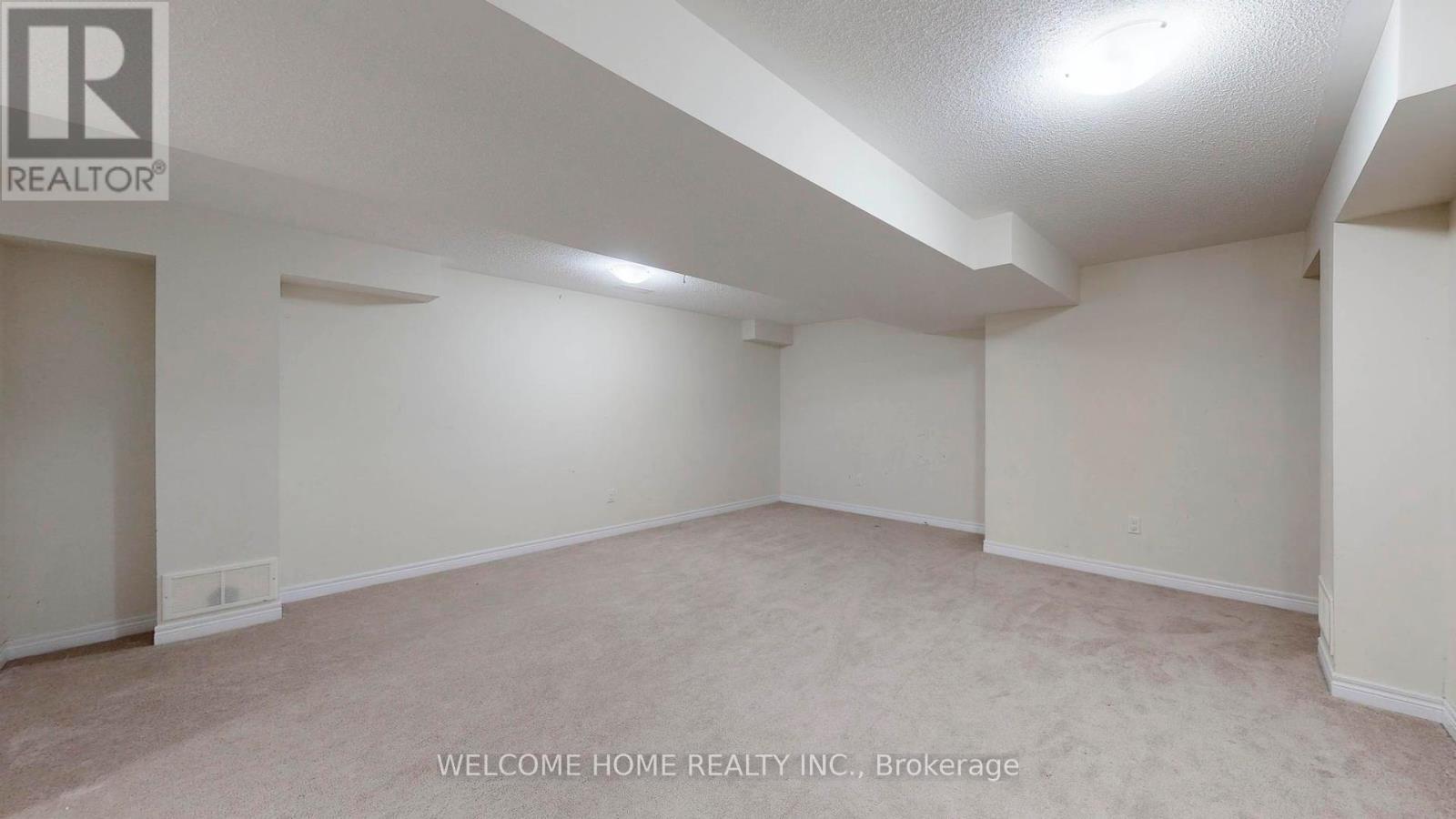 1346 Bardeau Street, Innisfil, Ontario  L0L 1W0 - Photo 40 - N12037603