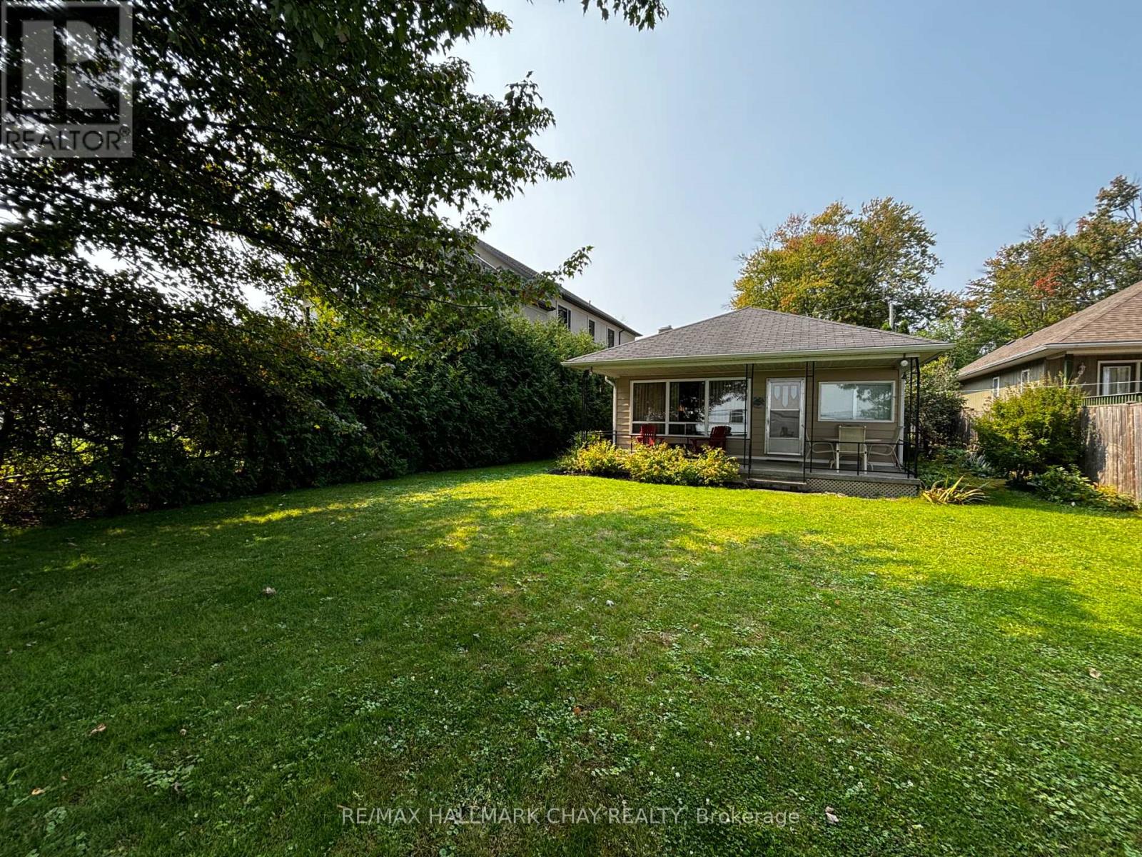 Property at 297 BEACH ROAD image 4
