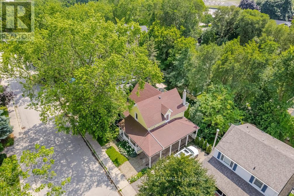 Property at 38 JOHN STREET S image 3