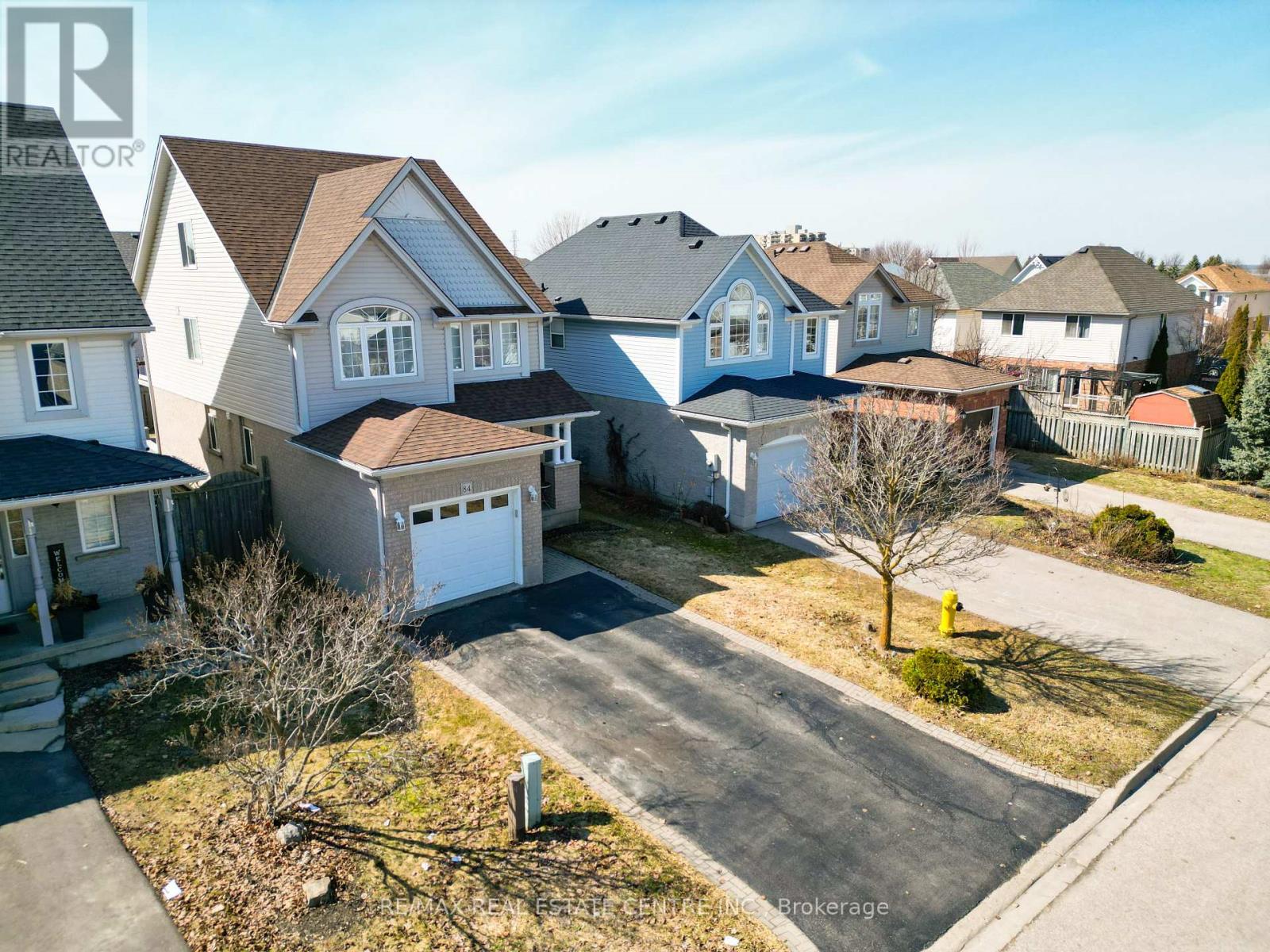 Property at 84 FOOT CRESCENT image 2