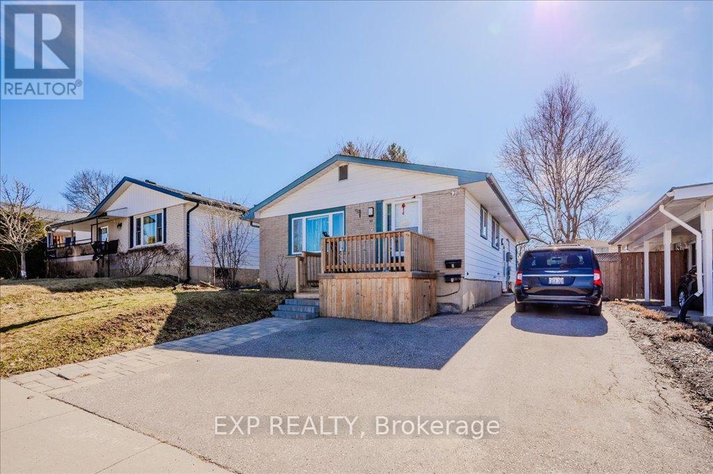 Property at 55 SILVER ASPEN CRESCENT image 3