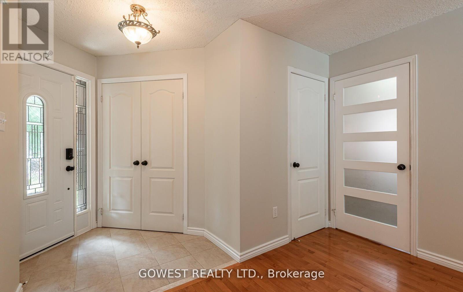 Property at 52 DAVIS CRESCENT image 5