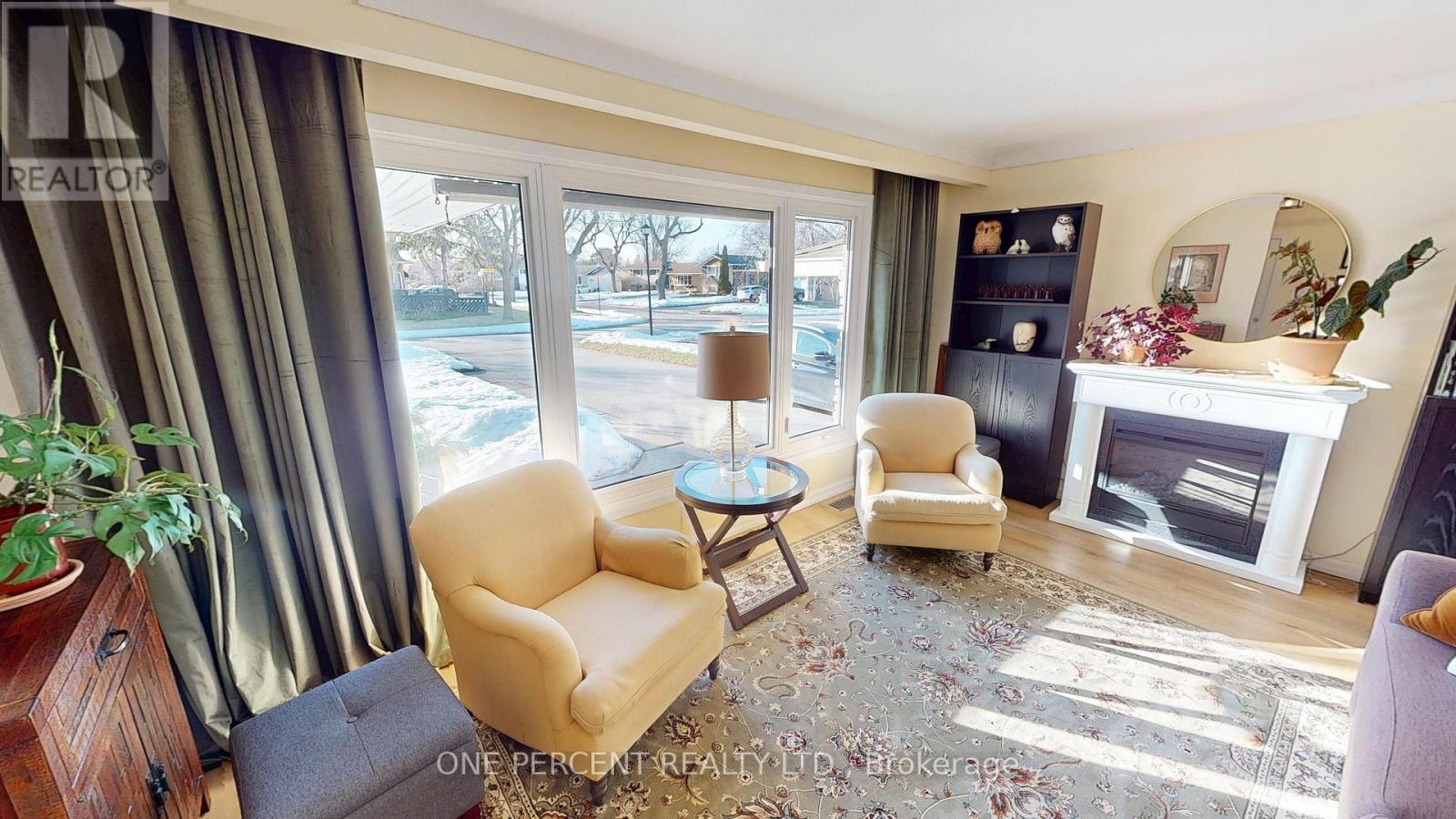Property at 38 STRATHCONA DRIVE image 2