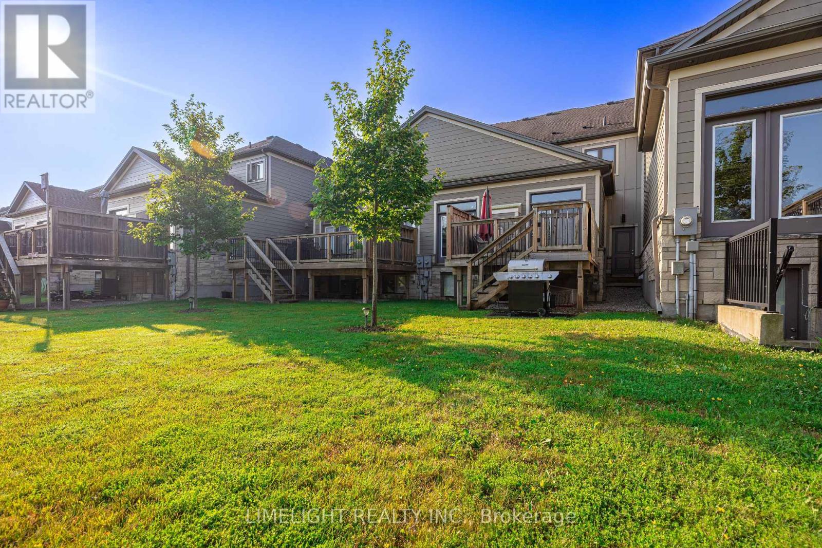 302 Callaway Road, London North, Ontario  N0M 1C0 - Photo 31 - X12037763