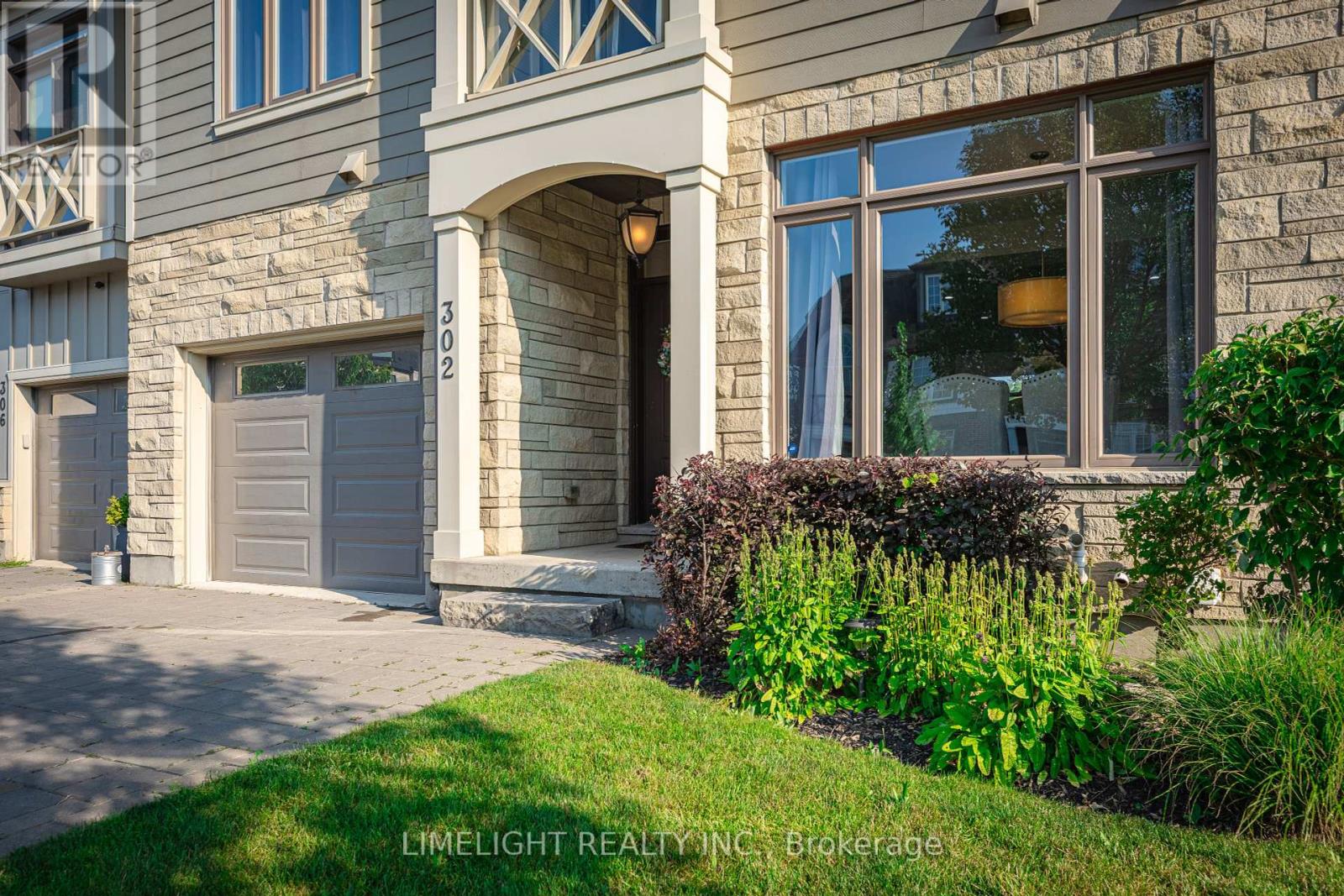 302 Callaway Road, London North, Ontario  N0M 1C0 - Photo 37 - X12037763