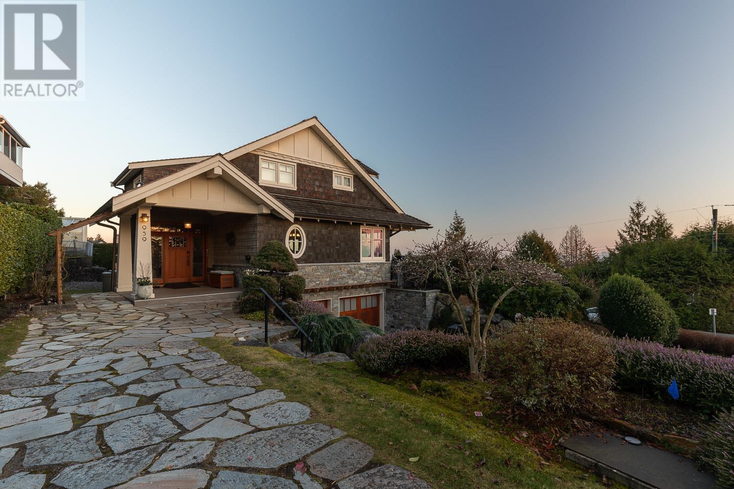 959 Anderson Crescent, West Vancouver, British Columbia  V7T 1S6 - Photo 1 - R2981028