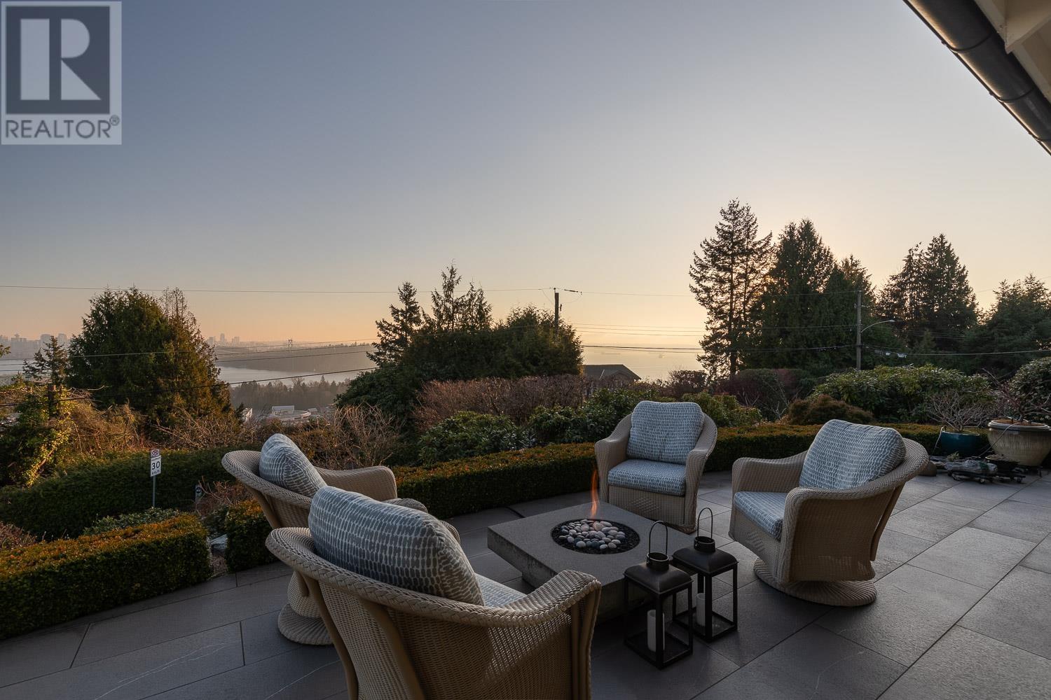 959 Anderson Crescent, West Vancouver, British Columbia  V7T 1S6 - Photo 8 - R2981028
