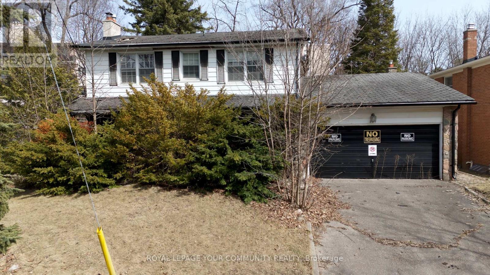 Property at 225 OLD YONGE STREET image 3