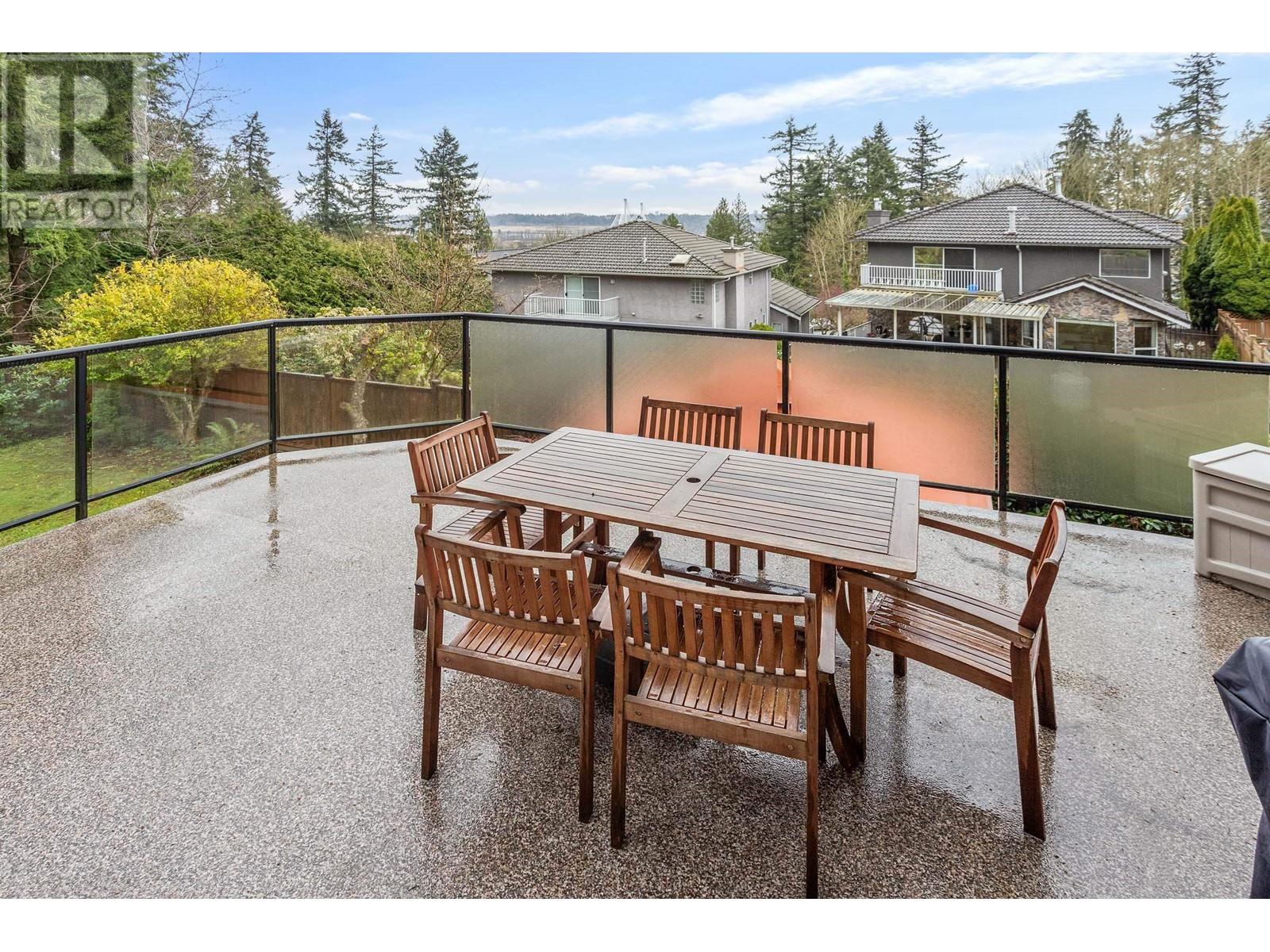 2274 Sorrento Drive, Coquitlam, British Columbia  V3K 6P4 - Photo 11 - R2980763