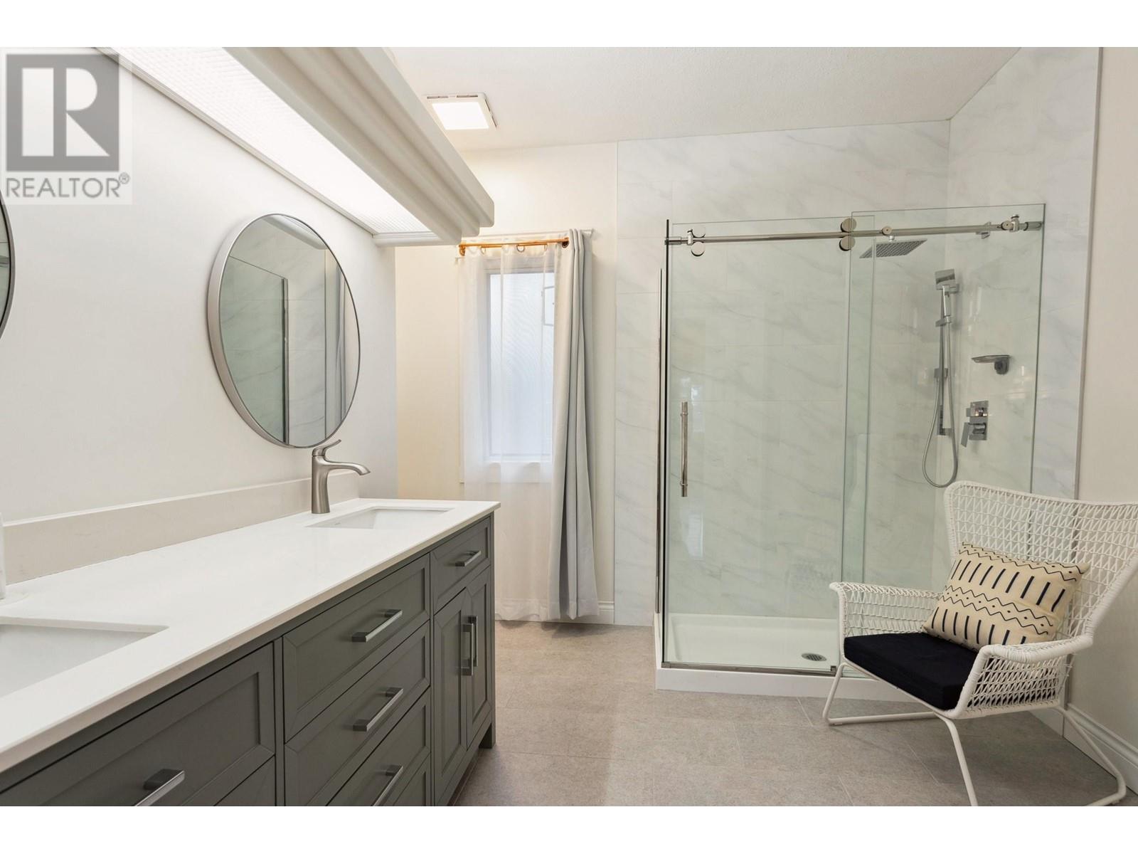 2274 Sorrento Drive, Coquitlam, British Columbia  V3K 6P4 - Photo 28 - R2980763