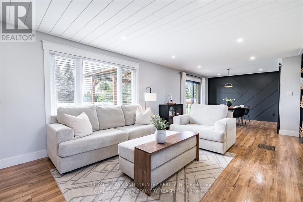 298 Glenarm Road, Kawartha Lakes, Ontario  K0M 2T0 - Photo 11 - X12037833