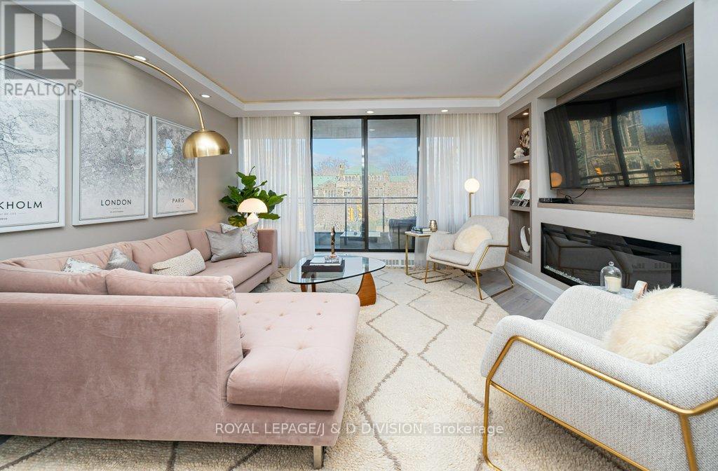 Property at 301 - 235 ST CLAIR AVENUE W image 5