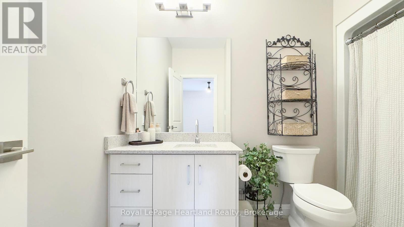 84 Rowe Avenue, South Huron, Ontario  N0M 1S1 - Photo 24 - X12037912