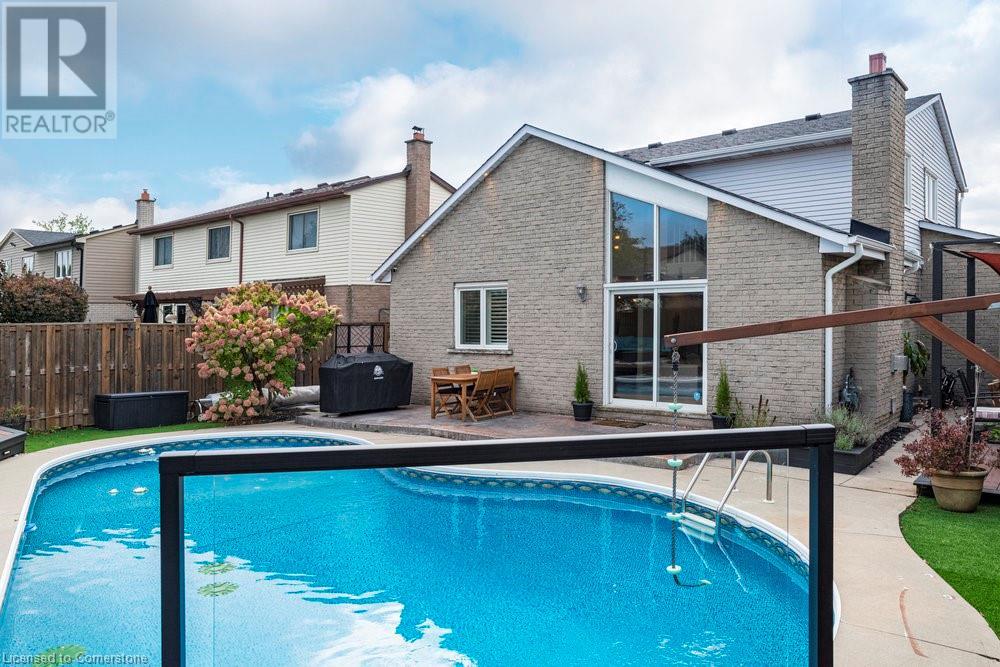 Property at 9 BING Crescent image 2