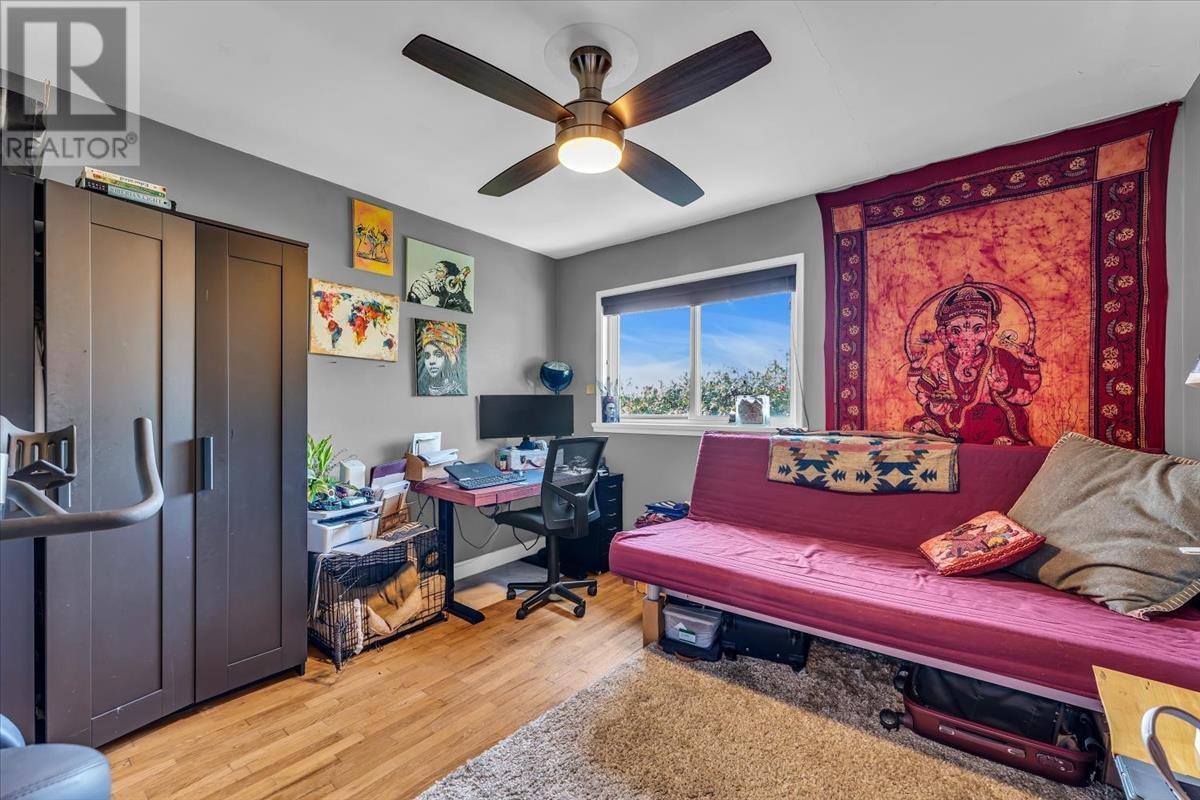 Listing Picture 19 of 34 : 2925 MCGILL STREET, Vancouver / 溫哥華 - 魯藝地產 Yvonne Lu Group - MLS Medallion Club Member