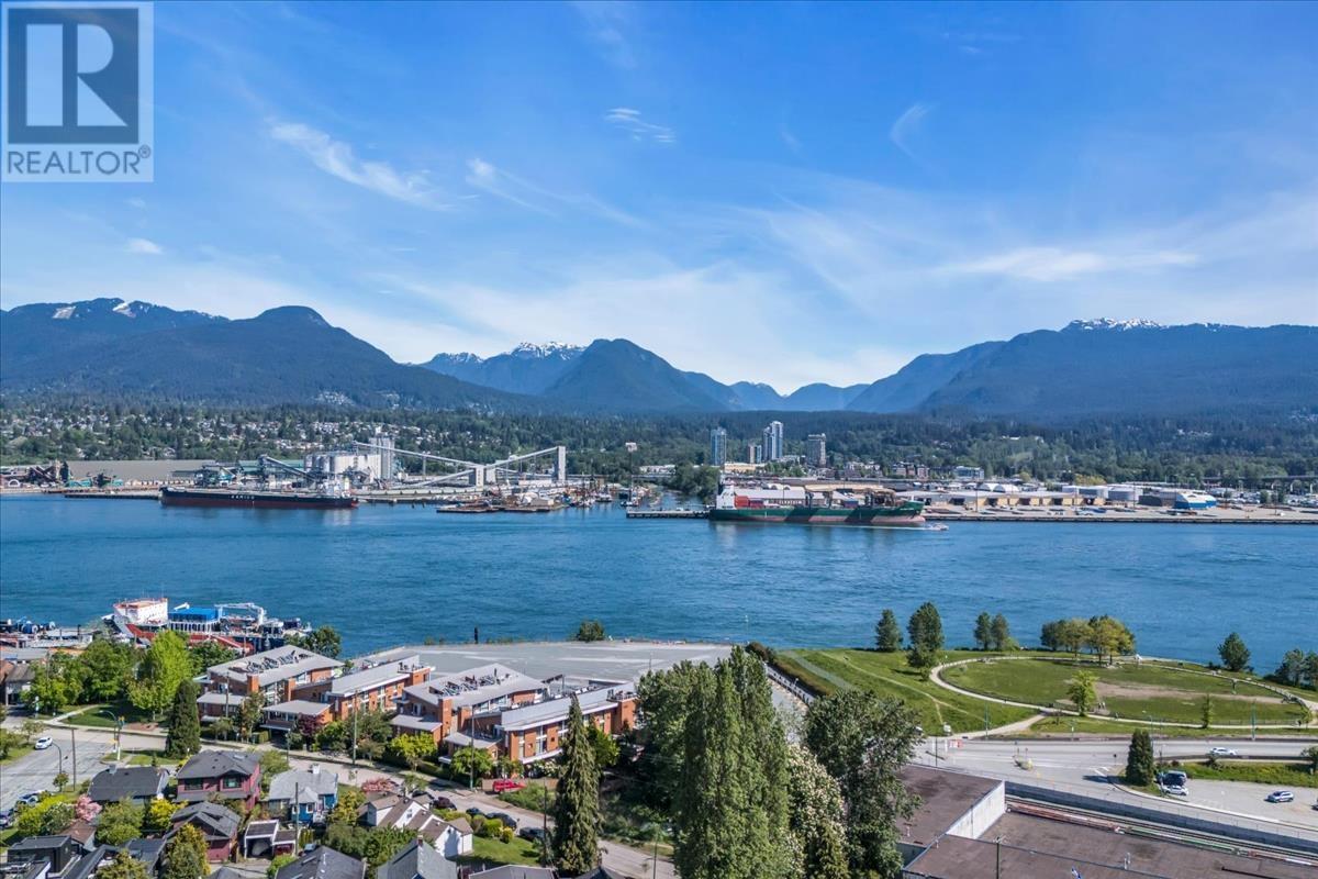 Listing Picture 33 of 34 : 2925 MCGILL STREET, Vancouver / 溫哥華 - 魯藝地產 Yvonne Lu Group - MLS Medallion Club Member