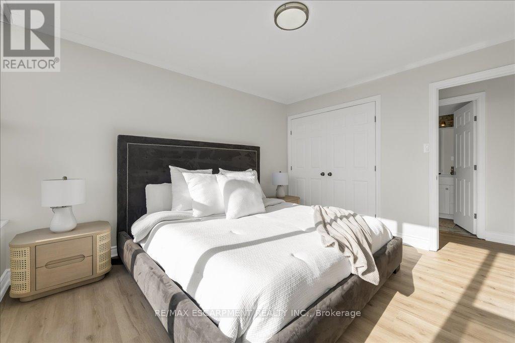 1702 - 75 Queen Street N, Hamilton, Ontario  L8R 3J3 - Photo 11 - X12037868