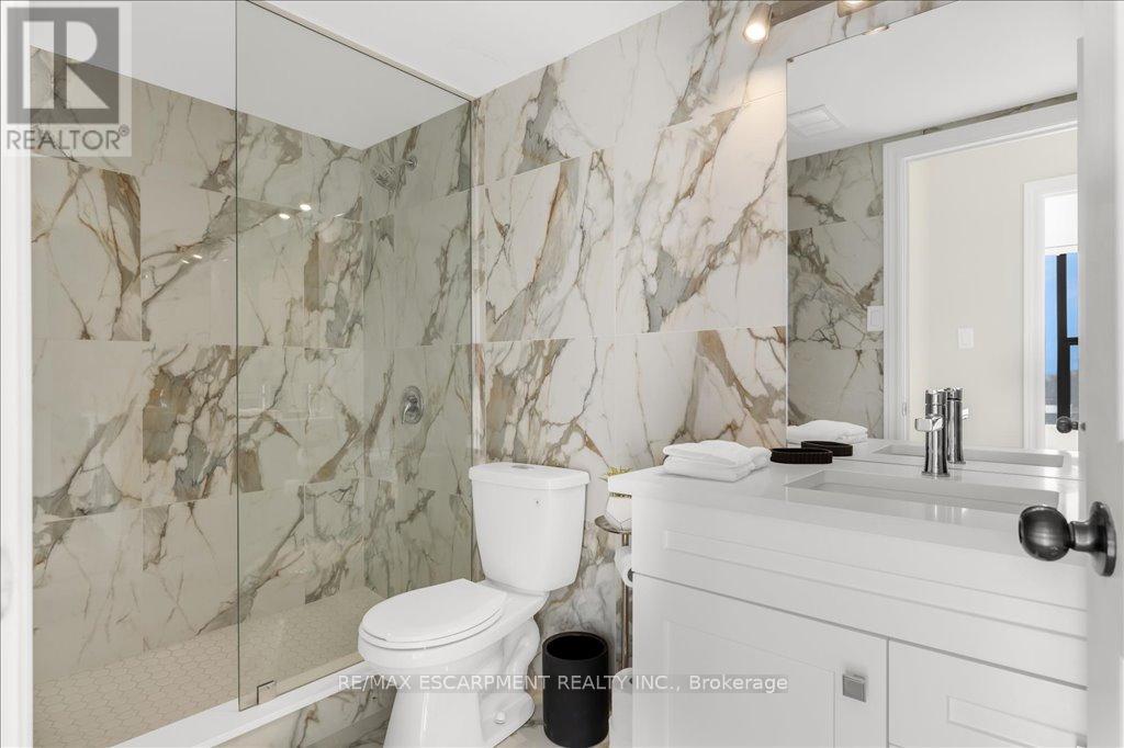 1702 - 75 Queen Street N, Hamilton, Ontario  L8R 3J3 - Photo 13 - X12037868