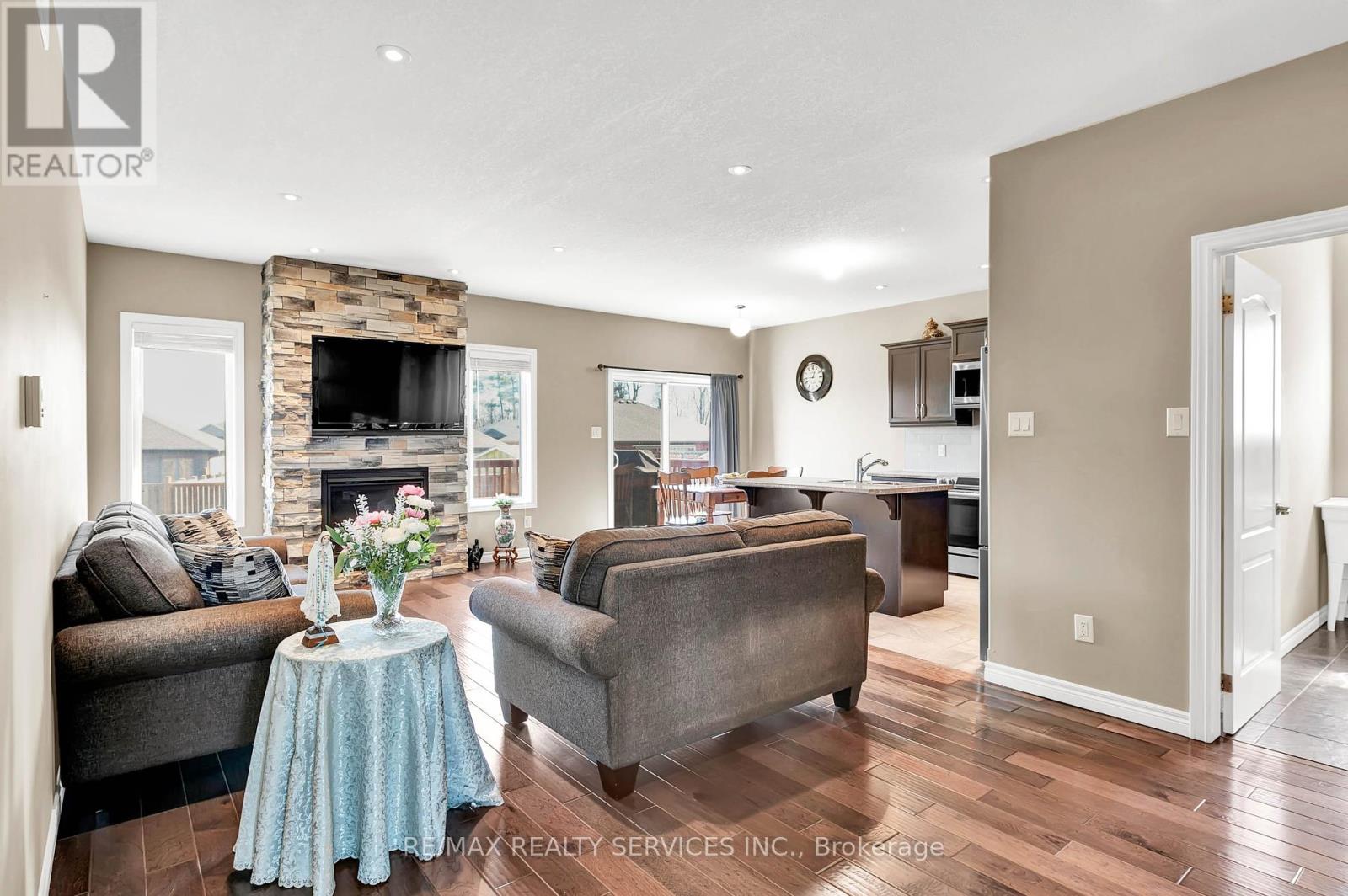 7 Cavendish Court, Norfolk, Ontario  N3Y 0A7 - Photo 6 - X12037962