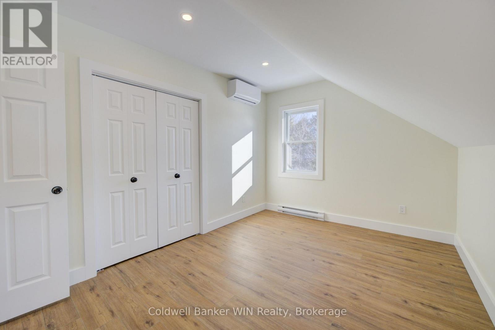 24 Crawford Street, Chatsworth, Ontario  N0H 1G0 - Photo 13 - X12011126