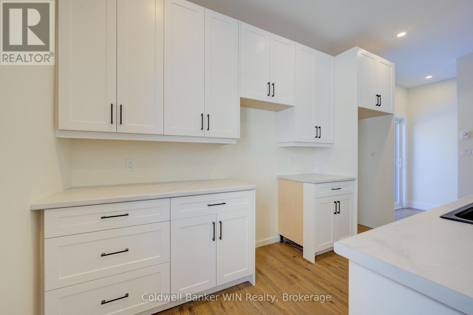 24 Crawford Street, Chatsworth, Ontario  N0H 1G0 - Photo 22 - X12011126