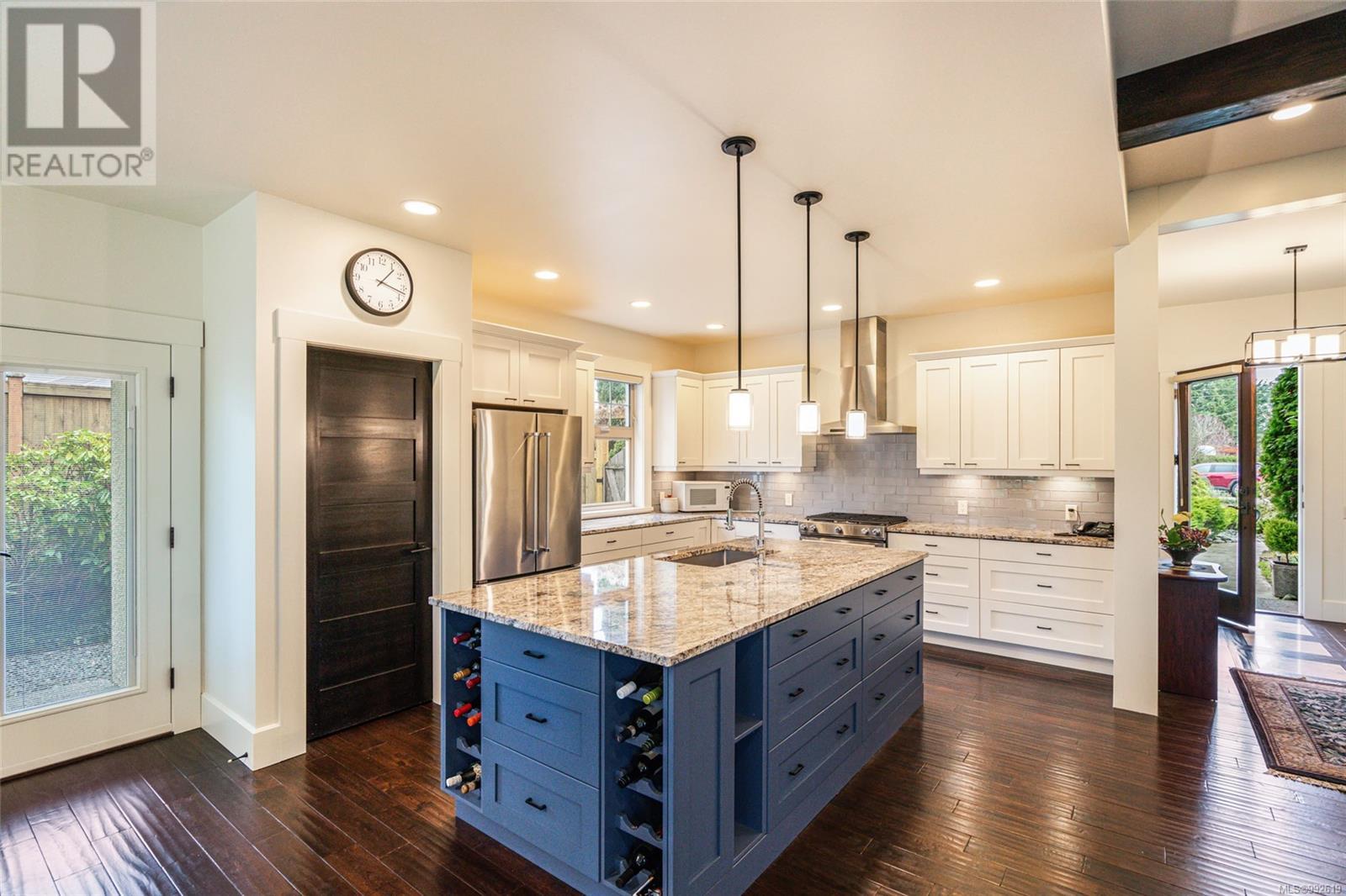 Property at 1651 Stone Lake Dr image 4