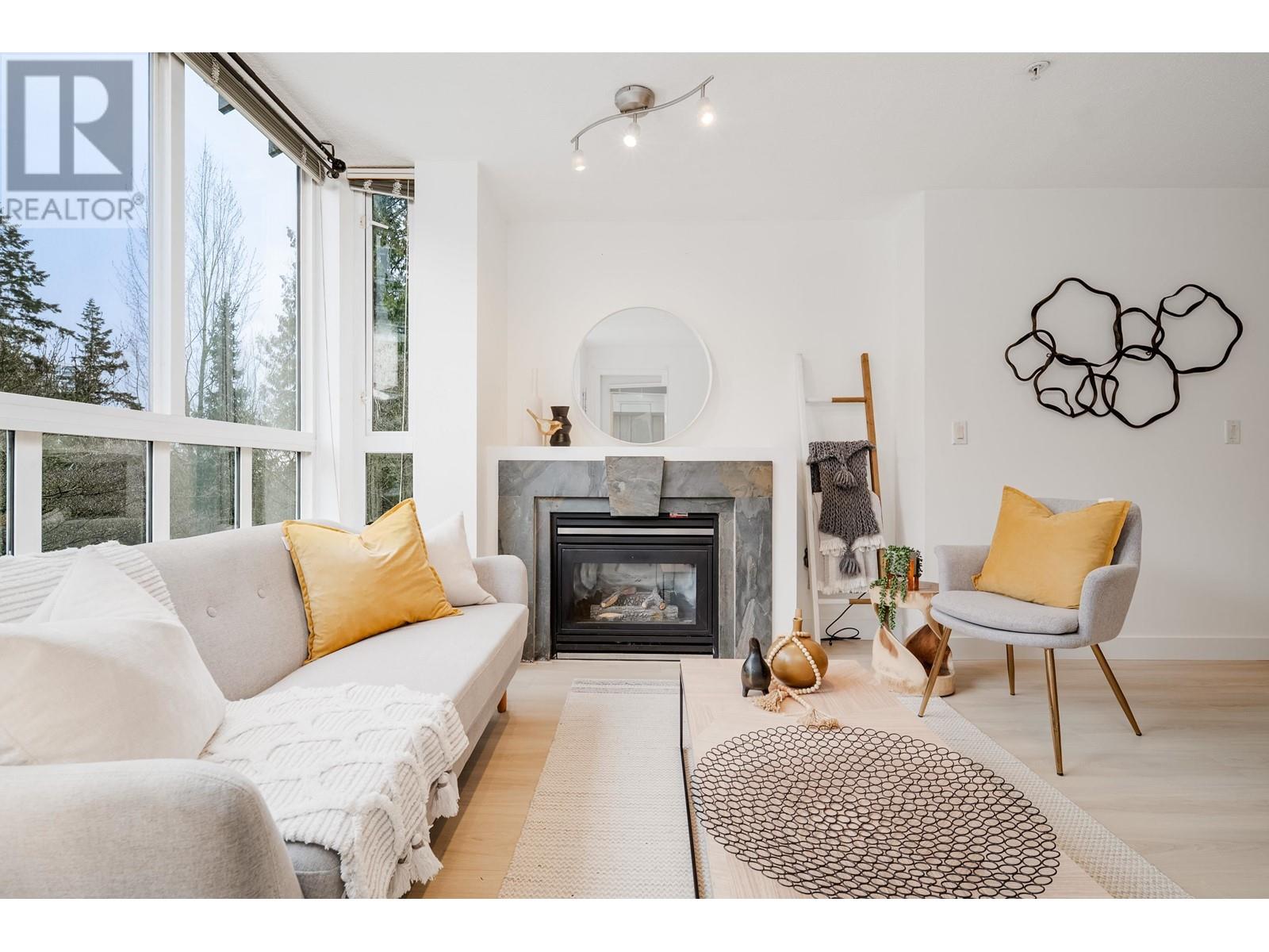 317 7383 Griffiths Drive, Burnaby, British Columbia  V5E 4M8 - Photo 5 - R2981053