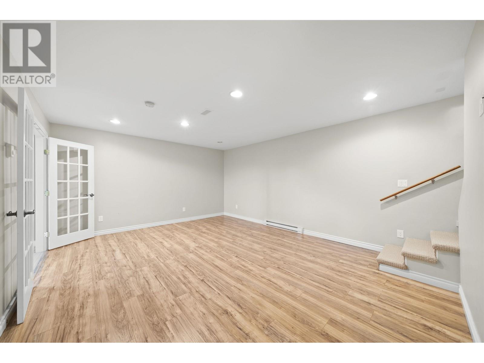 1219 Hammond Avenue, Coquitlam, British Columbia  V3K 2P2 - Photo 14 - R2981054
