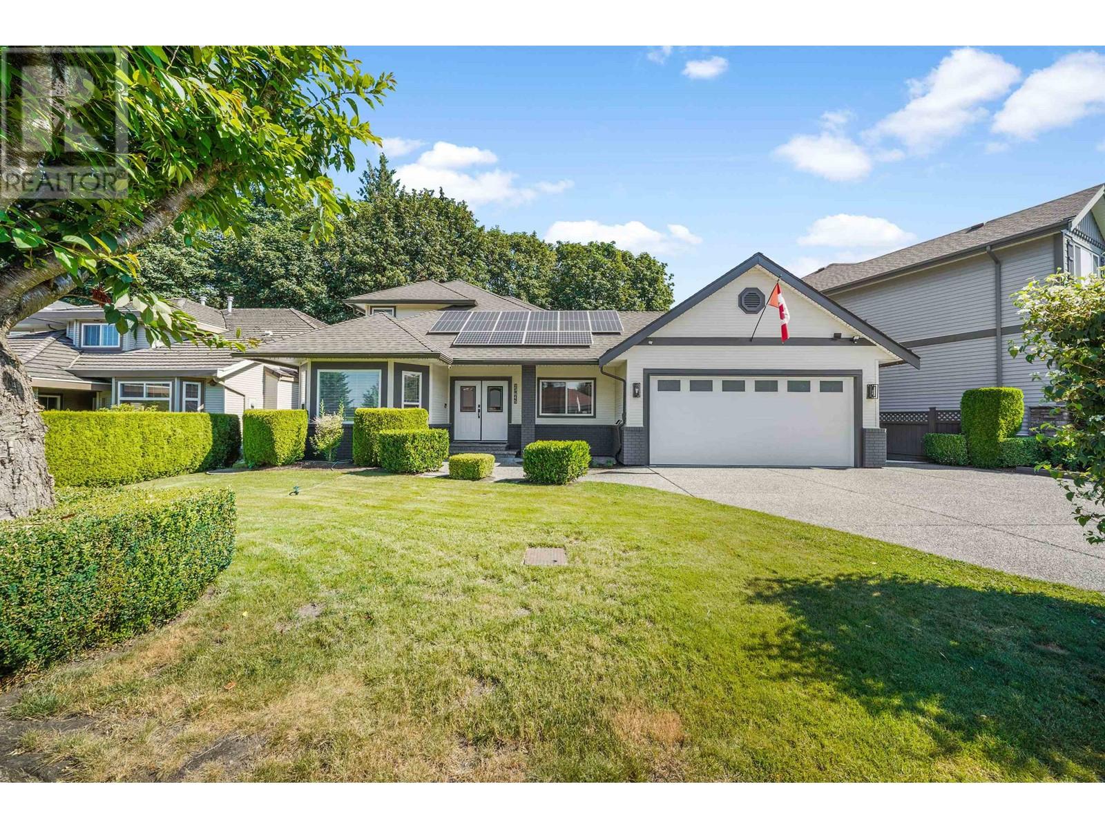 23845 106 Avenue, Maple Ridge, British Columbia  V2W 1E4 - Photo 1 - R2981061