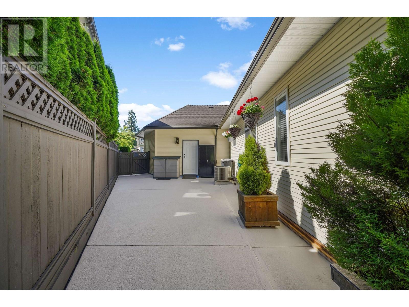 23845 106 Avenue, Maple Ridge, British Columbia  V2W 1E4 - Photo 26 - R2981061