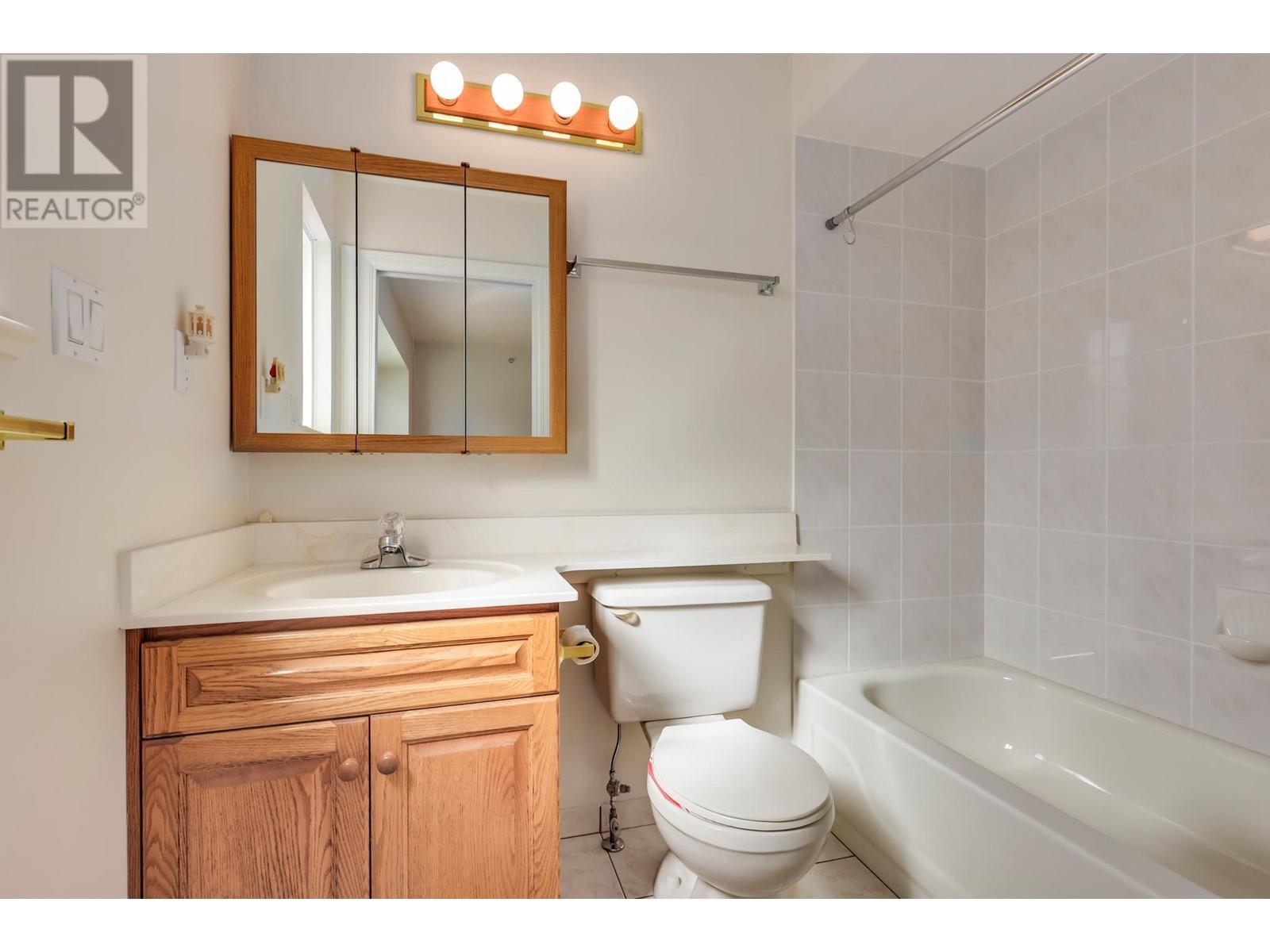 2742 E 5th Avenue, Vancouver, British Columbia  V5M 1N2 - Photo 12 - R2981062