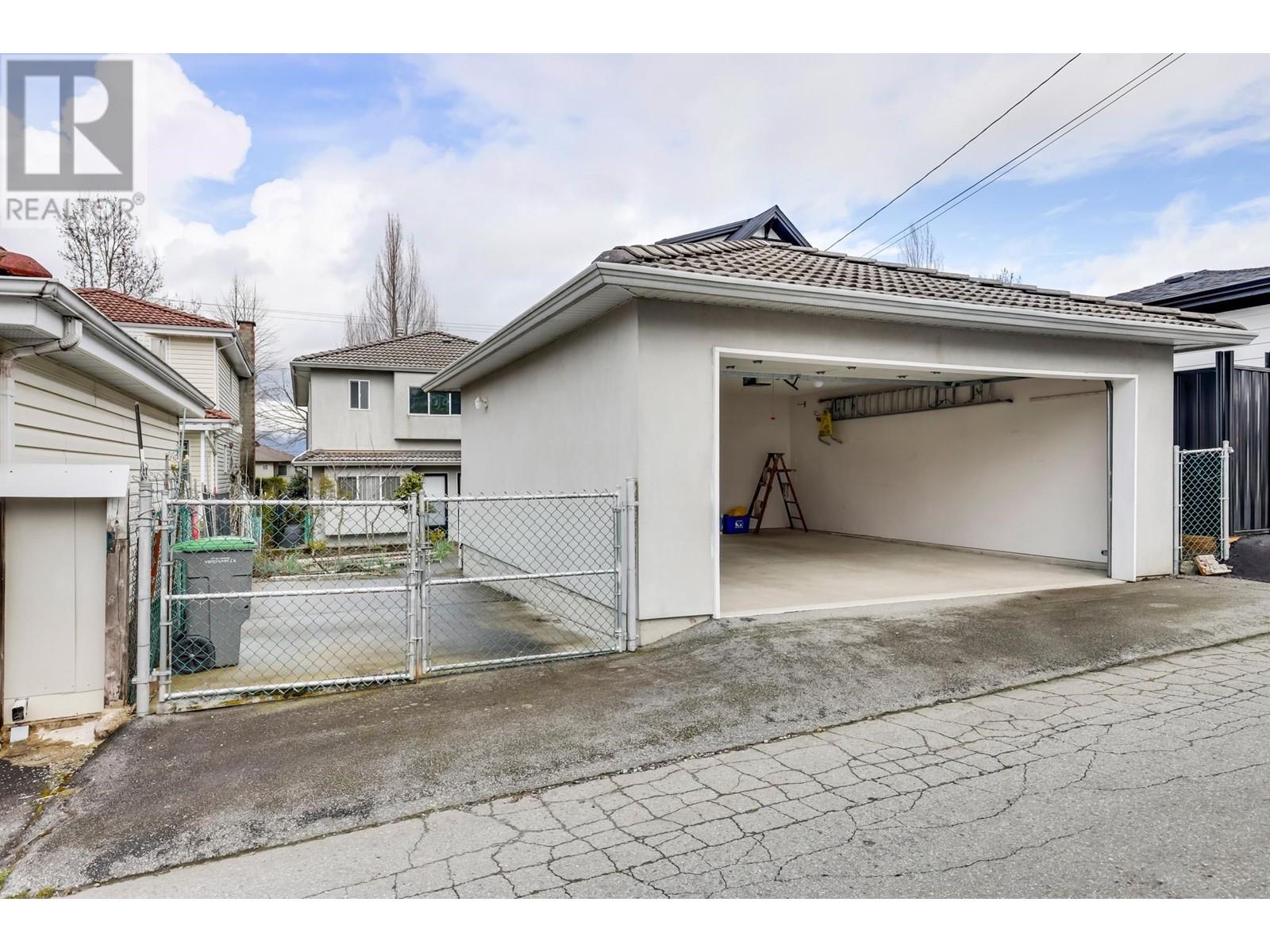 2742 E 5th Avenue, Vancouver, British Columbia  V5M 1N2 - Photo 25 - R2981062