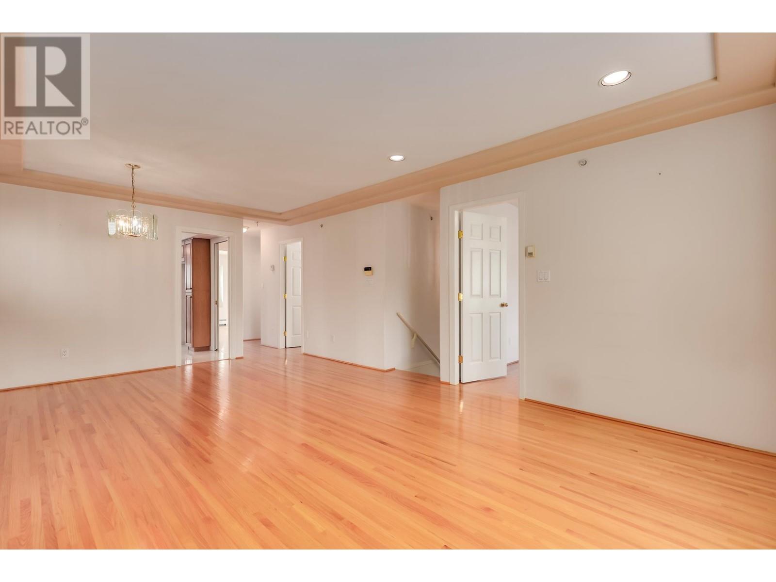 2742 E 5th Avenue, Vancouver, British Columbia  V5M 1N2 - Photo 4 - R2981062