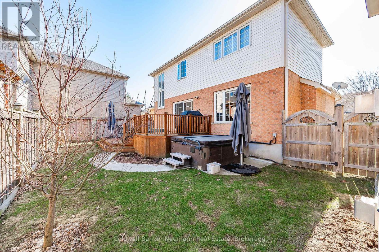 7 Brown Street, Guelph, Ontario  N1L 1P3 - Photo 27 - X12038050