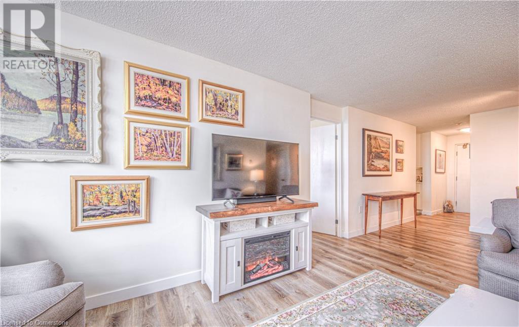 55 Green Valley Drive Unit# 1806, Kitchener, Ontario  N2P 1Z6 - Photo 7 - 40699982