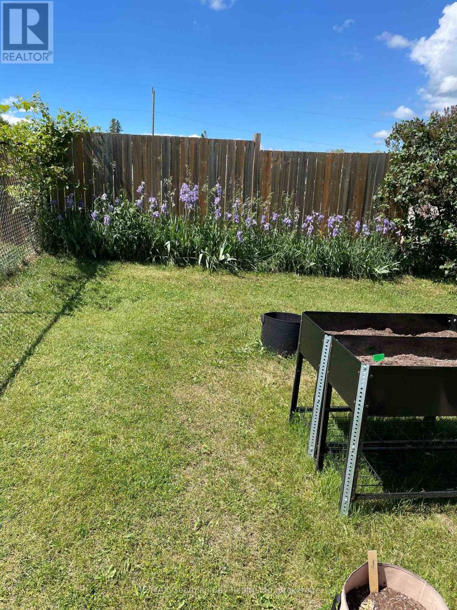6527 93 Highway, Tay, Ontario  L0L 1P0 - Photo 32 - S12032347