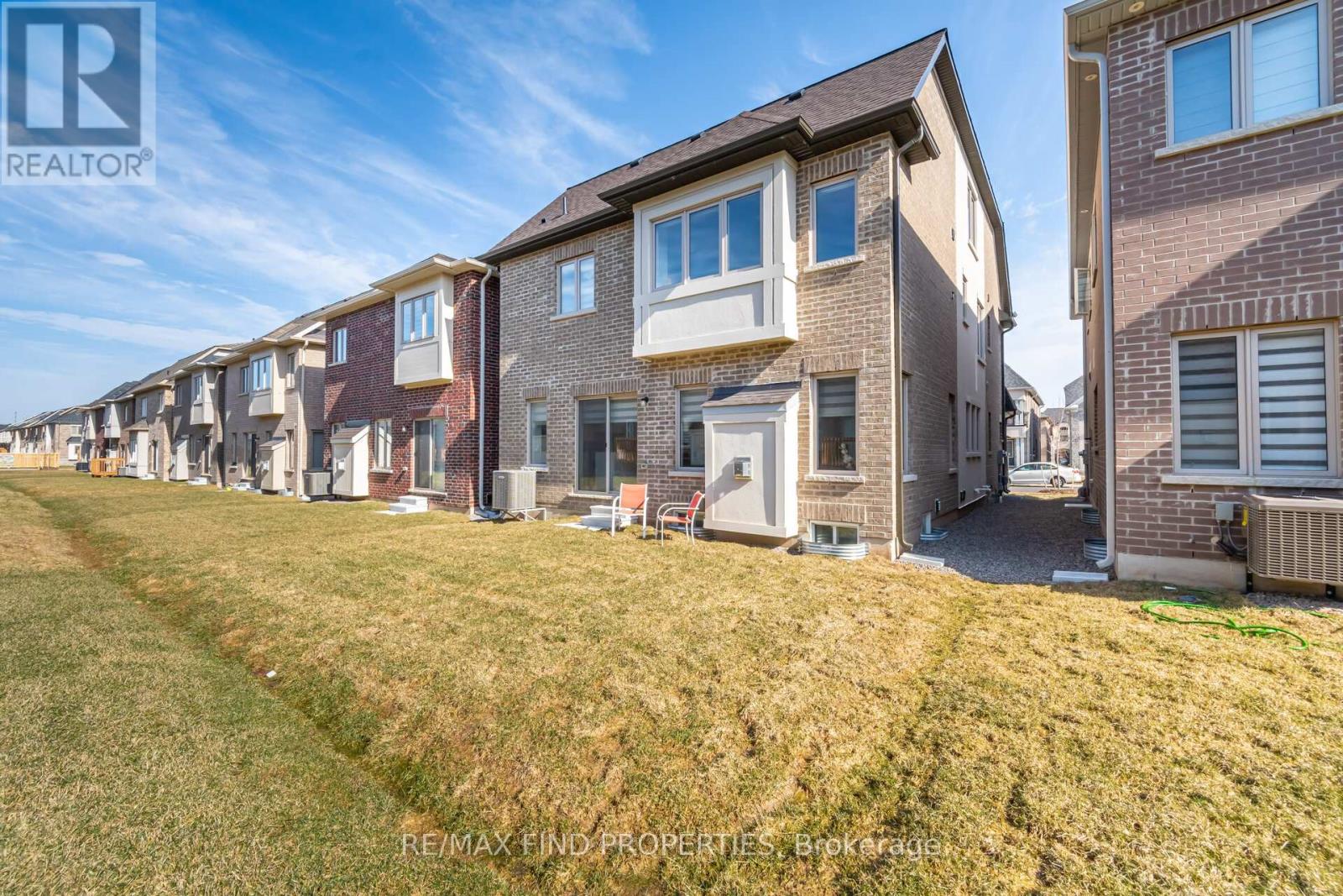 3909 Koenig Road, Burlington, Ontario  L7M 0Z9 - Photo 42 - W12038029