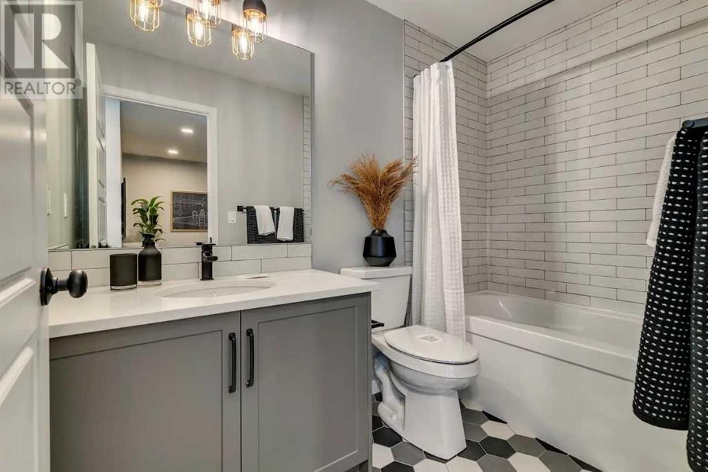 17 Huxland Close Ne, Calgary, Alberta  T2A 5Z9 - Photo 11 - A2204598