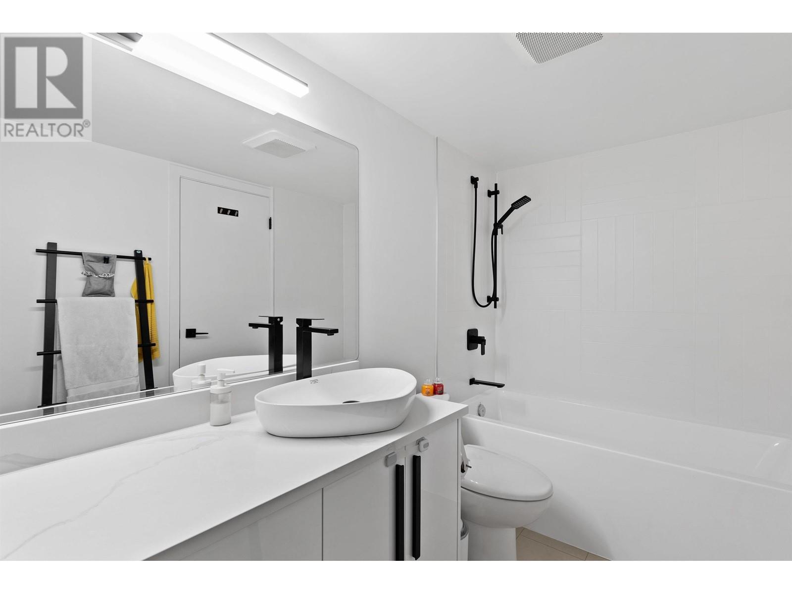 417 518 Moberly Road, Vancouver, British Columbia  V5Z 4G3 - Photo 17 - R2976762