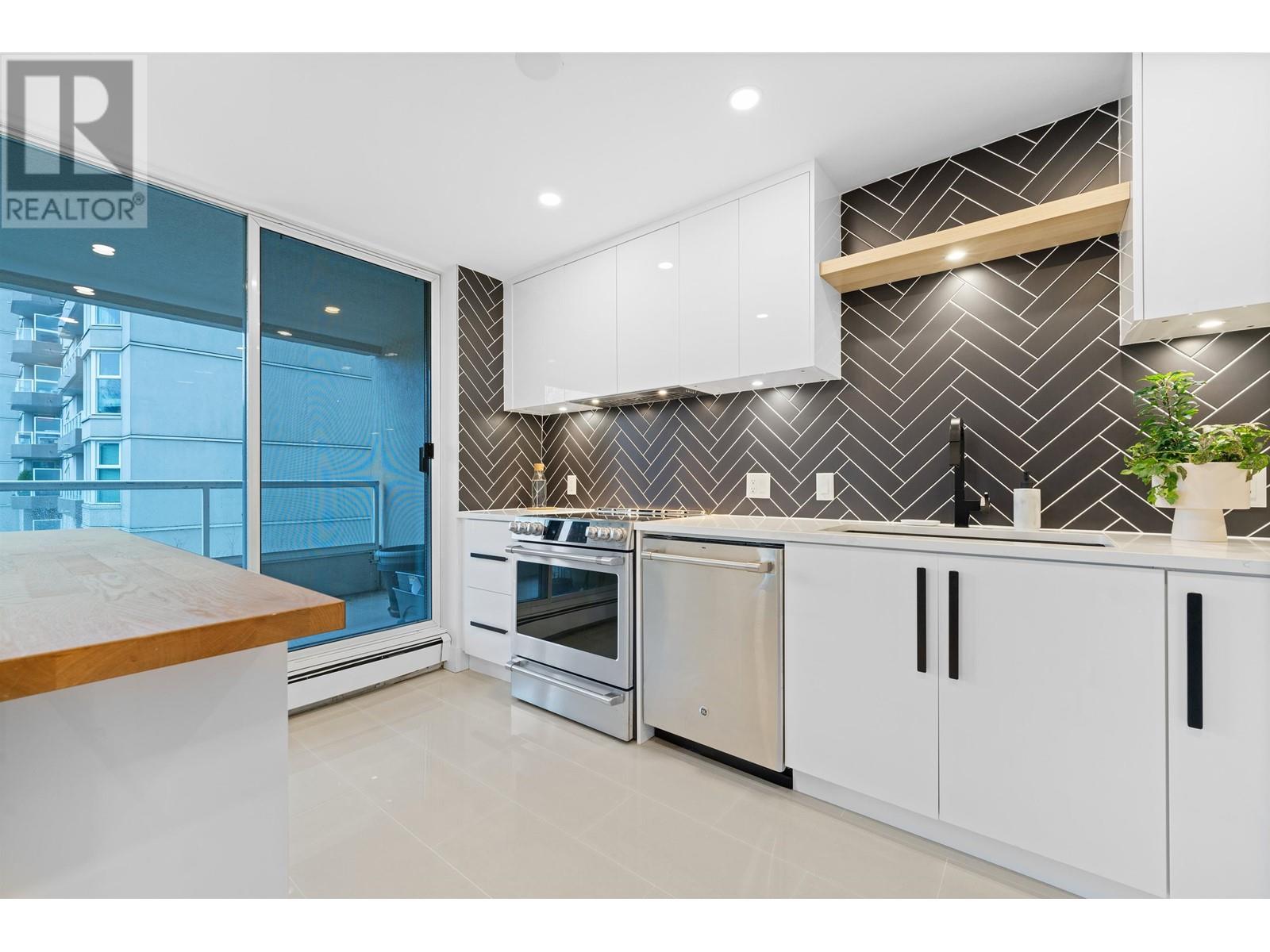 417 518 Moberly Road, Vancouver, British Columbia  V5Z 4G3 - Photo 11 - R2976762