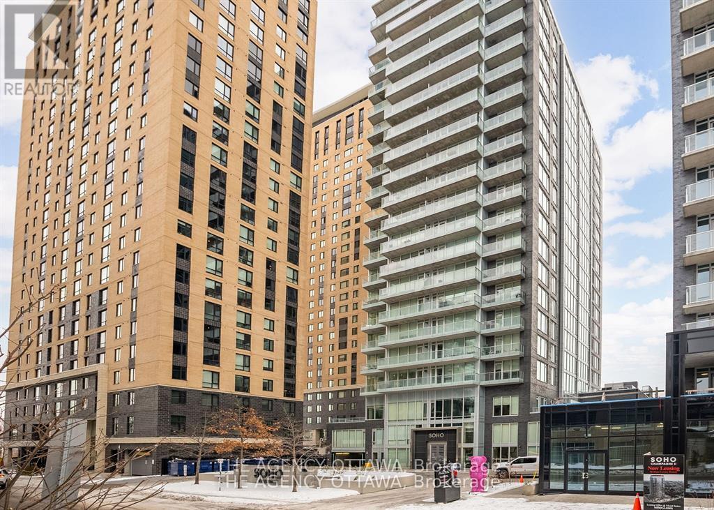 Property at 1002 - 111 CHAMPAGNE AVENUE image 5