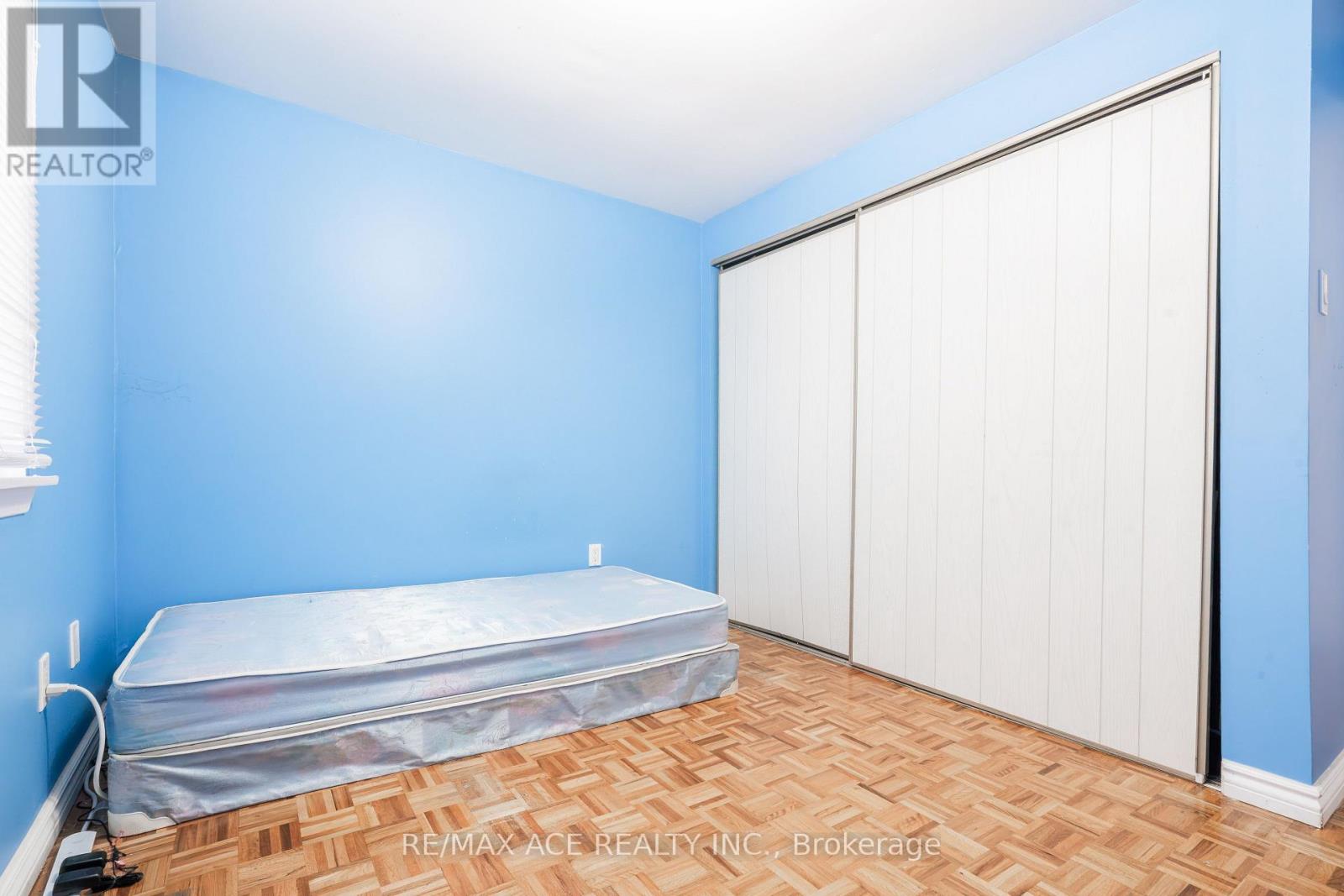 50 Parsell Square, Toronto (Malvern), Ontario  M1B 2A6 - Photo 22 - E12038214
