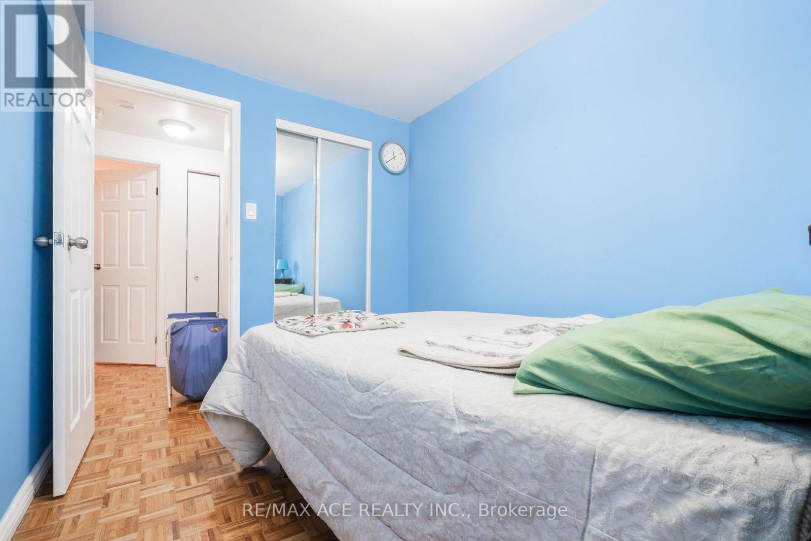 50 Parsell Square, Toronto (Malvern), Ontario  M1B 2A6 - Photo 24 - E12038214