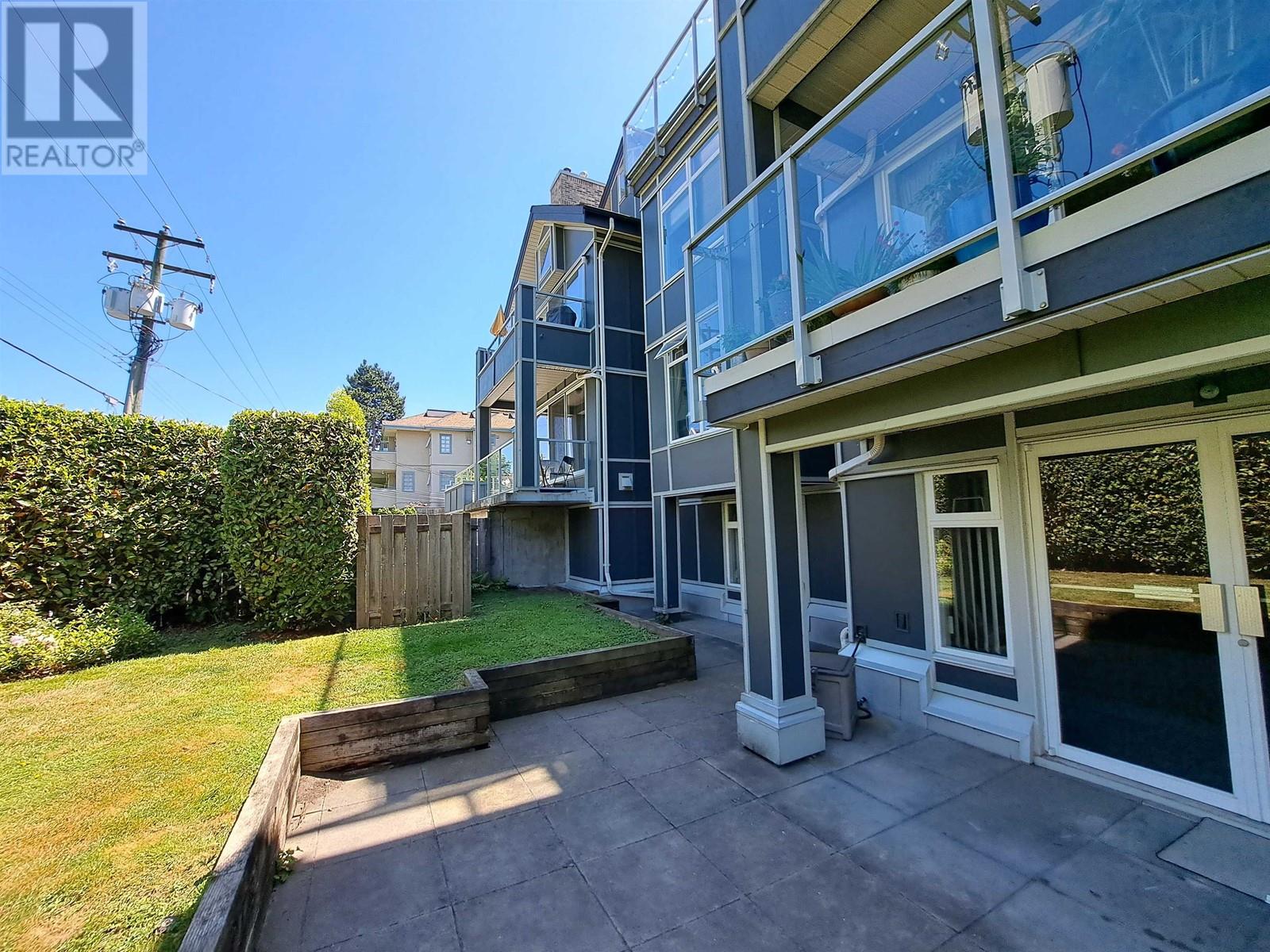 Listing Picture 21 of 23 : #207 865 W 15TH AVENUE, Vancouver / 溫哥華 - 魯藝地產 Yvonne Lu Group - MLS Medallion Club Member