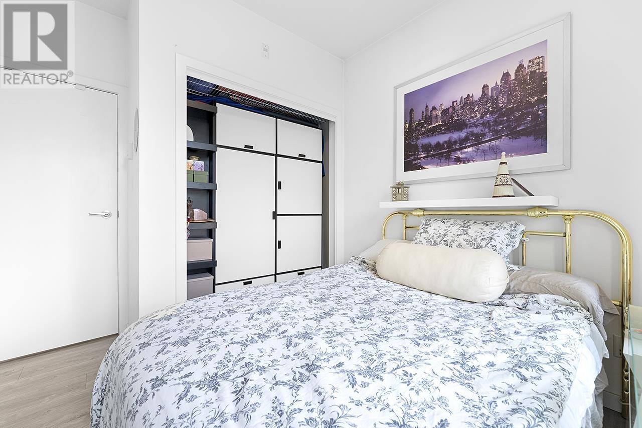 Listing Picture 14 of 26 : 10 6965 HASTINGS STREET, Burnaby / 本拿比 - 魯藝地產 Yvonne Lu Group - MLS Medallion Club Member