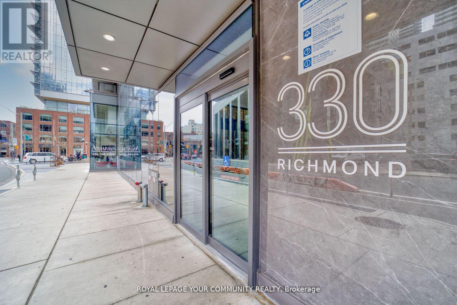 1711 - 330 Richmond Street W, Toronto, Ontario  M5V 1X2 - Photo 21 - C12011112