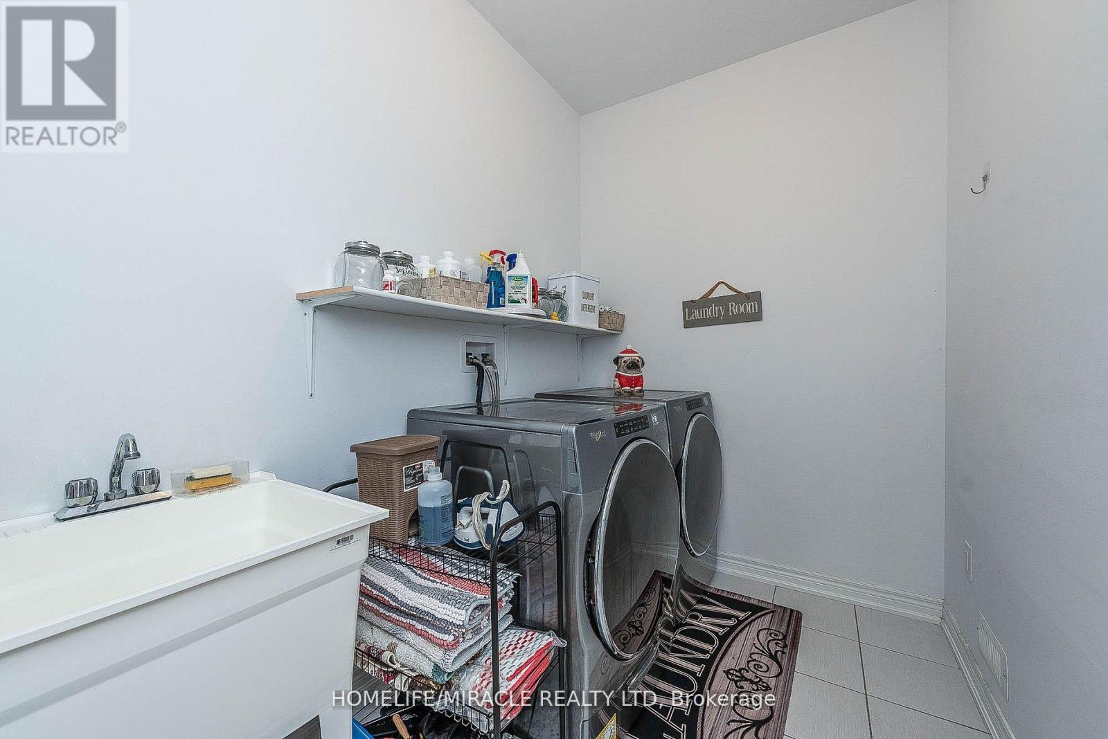 17 Bachelor Street, Brampton, Ontario  L7A 5B1 - Photo 22 - W12017998