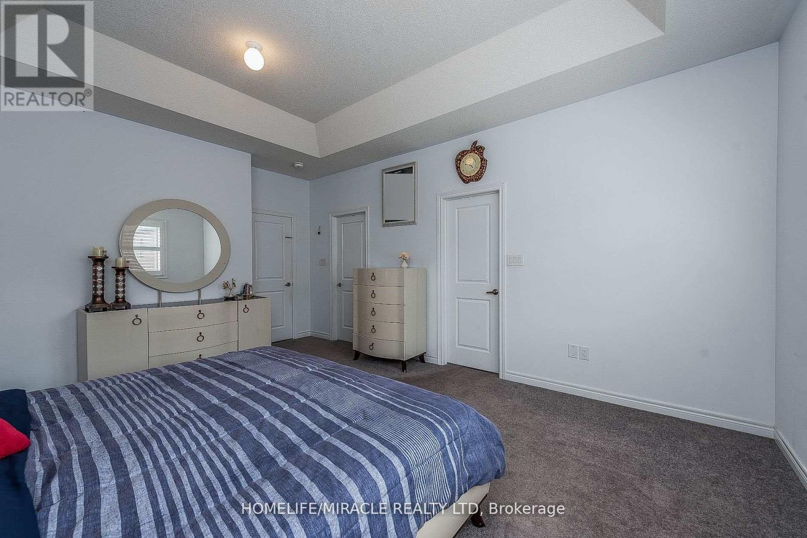 17 Bachelor Street, Brampton, Ontario  L7A 5B1 - Photo 24 - W12017998